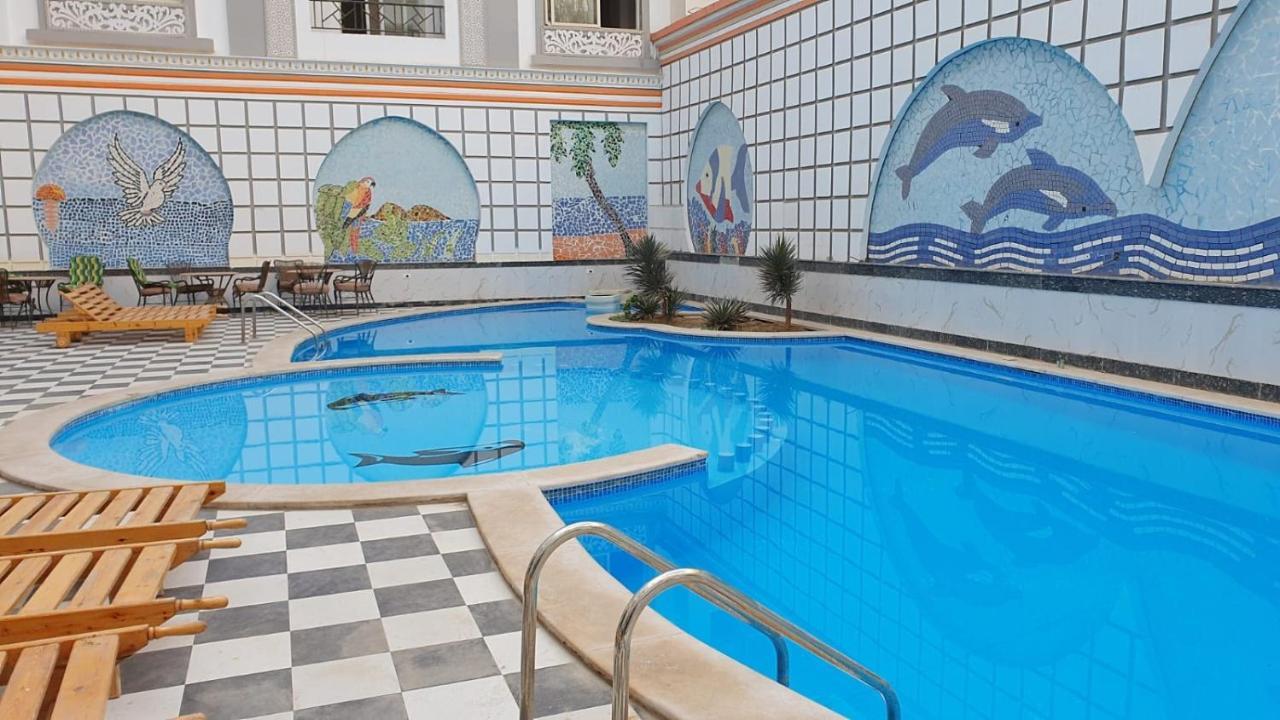 Studio Pool View Next To The Marina,Sheraton Plaza 320 Хургада Екстериор снимка